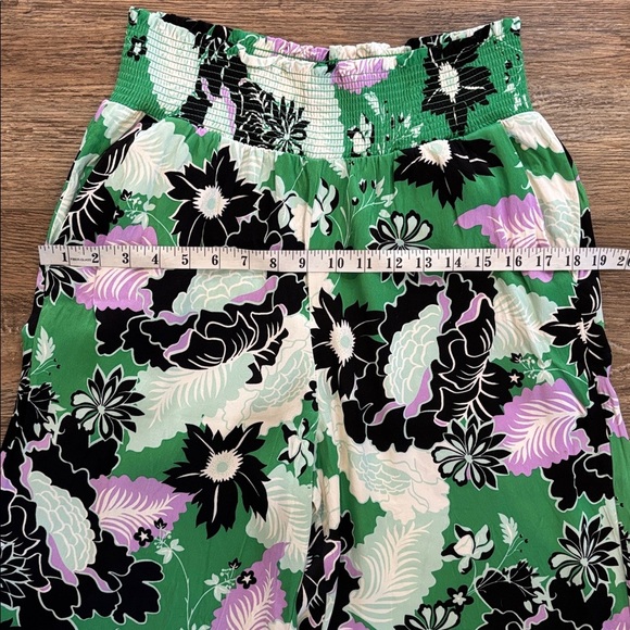 Anthropologie The Saria Smocked Wide-Leg Pants by Maeve Women's Size Medium EUC - Picture 8 of 13